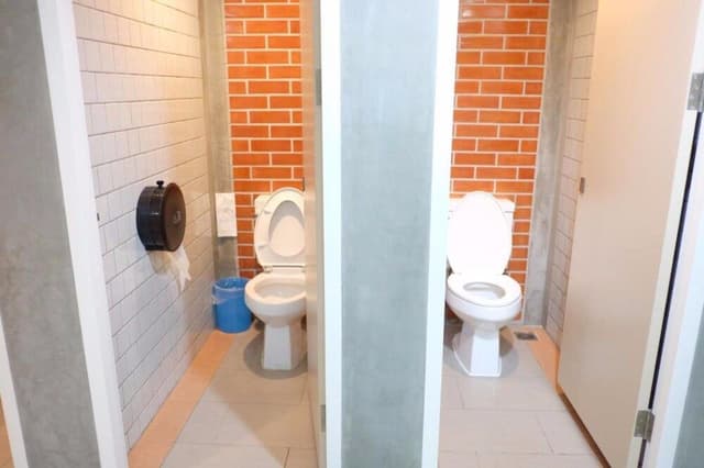 Mixed 4 beds Dormitory Room Shared Bathroom
