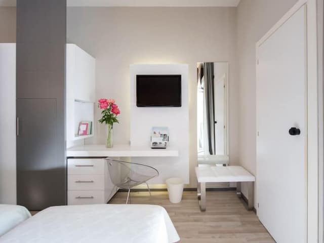 Comfort Room, 2 Bedrooms, Balcony