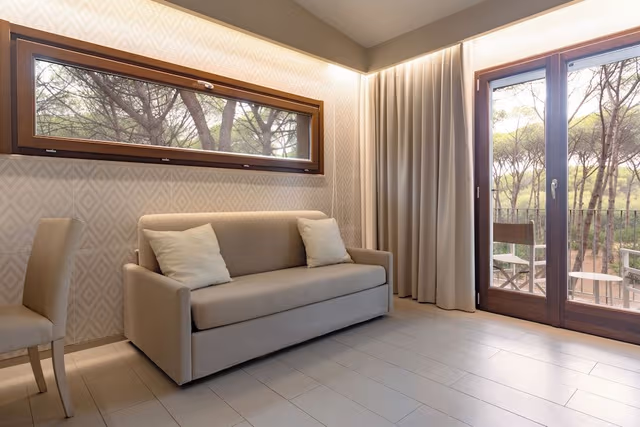 Junior Suite (with Whirlpool)