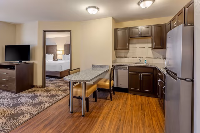Standard Room, 2 Queen Beds, Accessible