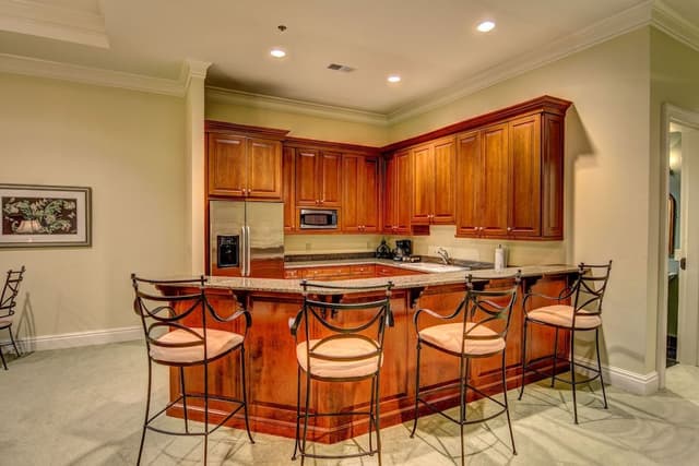 Luxury Suite