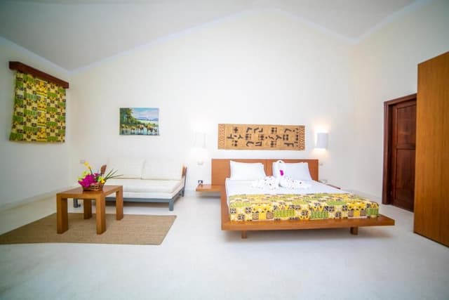 Garden View Room