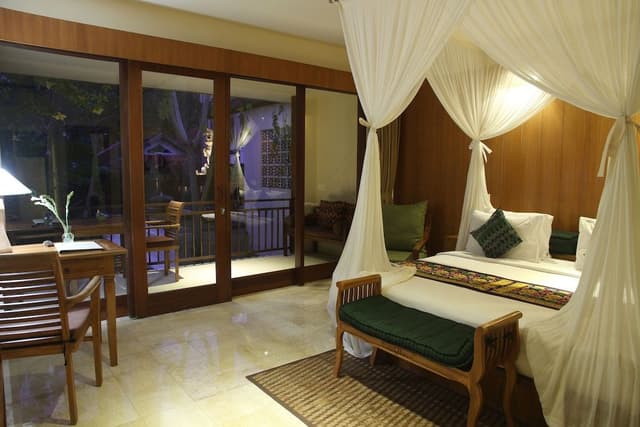 Sapodilla Suite Room with Balcony