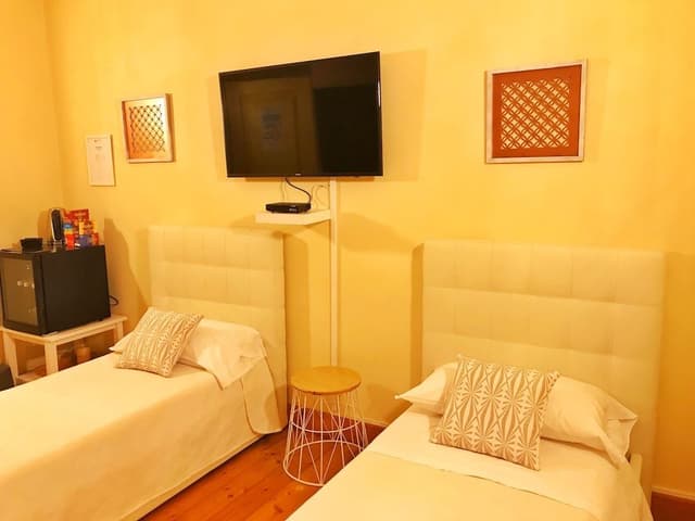 Deluxe Quadruple Room, 1 Bedroom, Private Bathroom