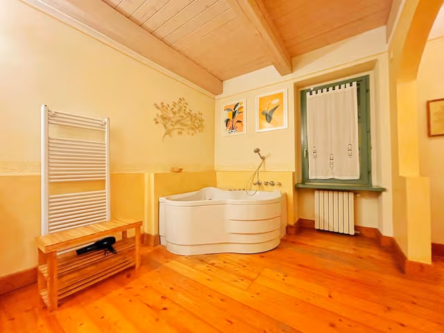 Deluxe Quadruple Room, 1 Bedroom, Private Bathroom