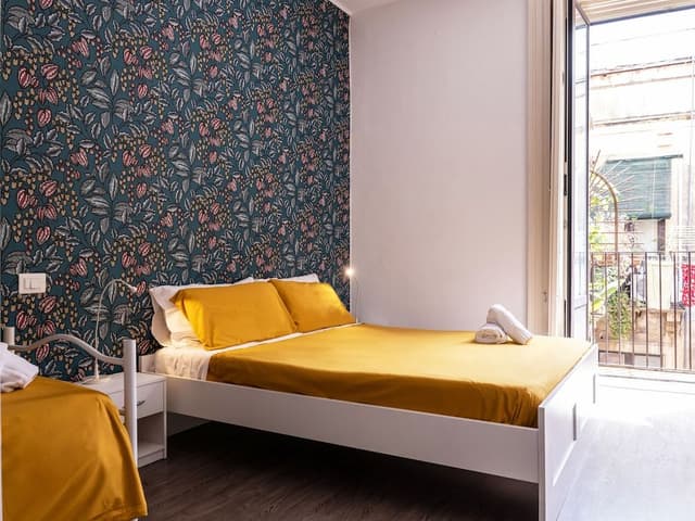 Double Room (1)