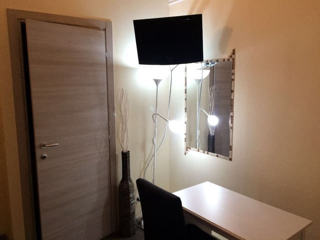 Double Room (Stesicorea)