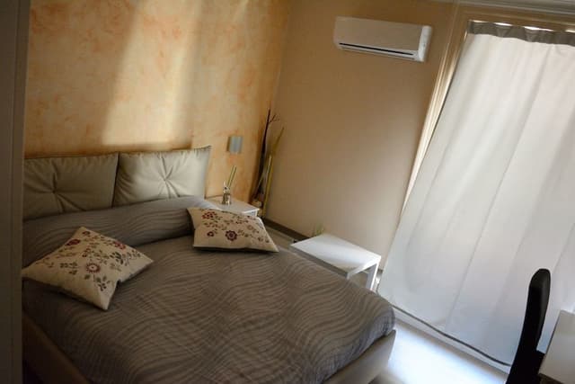Double Room (Etnea)