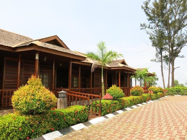 Deluxe Double or Twin Room (Free Shuttle Sekupang Ferry Terminal)