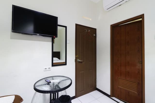 Family Triple AC Private Bathroom