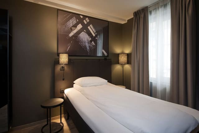 Standard Single Room