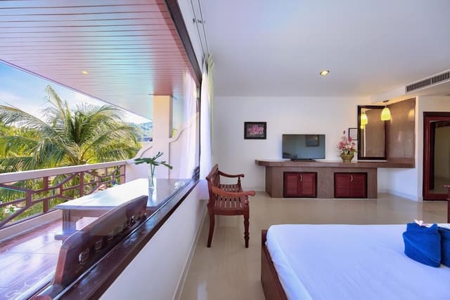 Deluxe Triple Room, Kitchen, Poolside