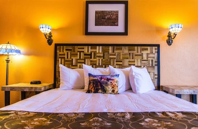 Standard Room, 1 King Bed
