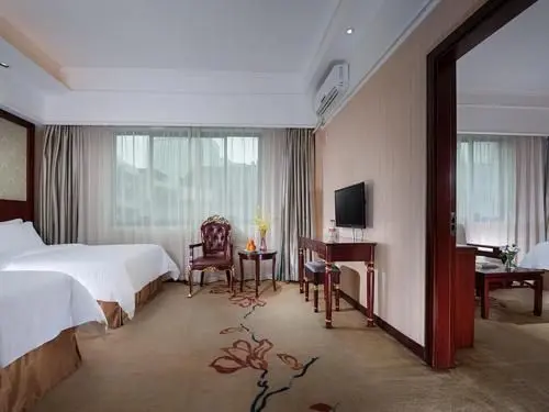 Vienna Hotel Guangxi Nanning Changhu Road Dongge Metro Station