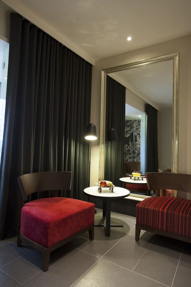 Classic Room