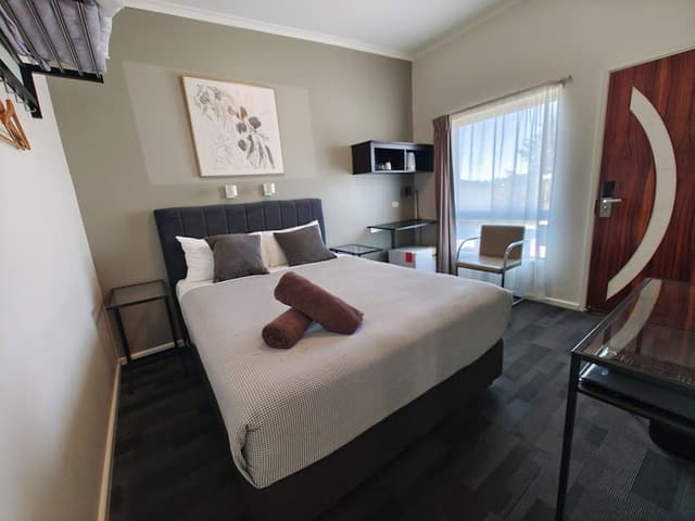 Queen Room