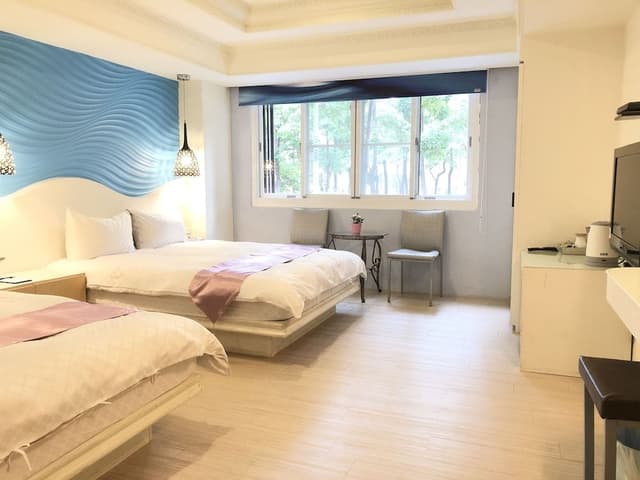 Deluxe Quadruple Room