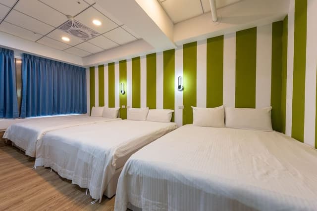Deluxe Room, Bathtub, City View (Deluxe)