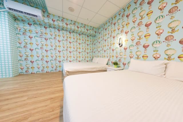 Standard Quadruple Room, Non Smoking, No Windows