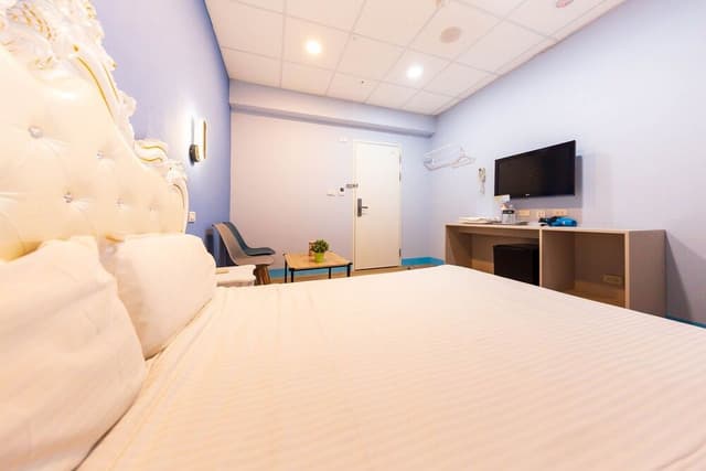 Standard Double Room, Non Smoking, No Windows