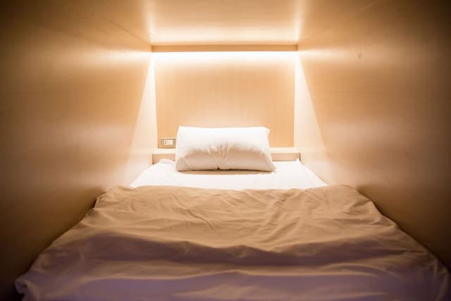 Capsule 16 Beds