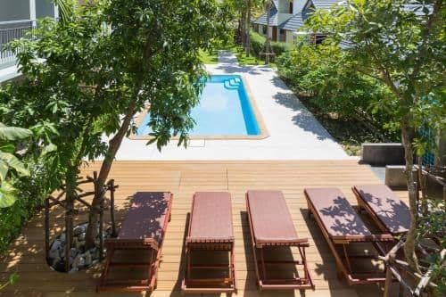 Deluxe Pool View