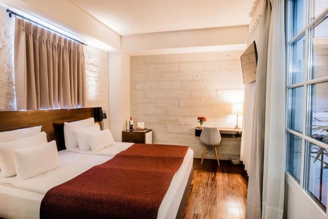 Comfort King Room