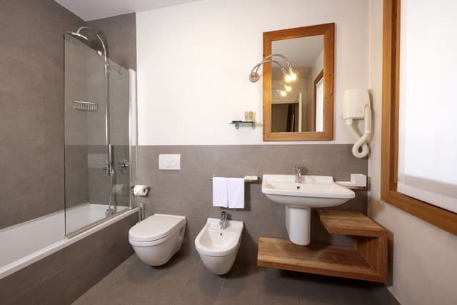 Standard Double or Twin Room, Balcony
