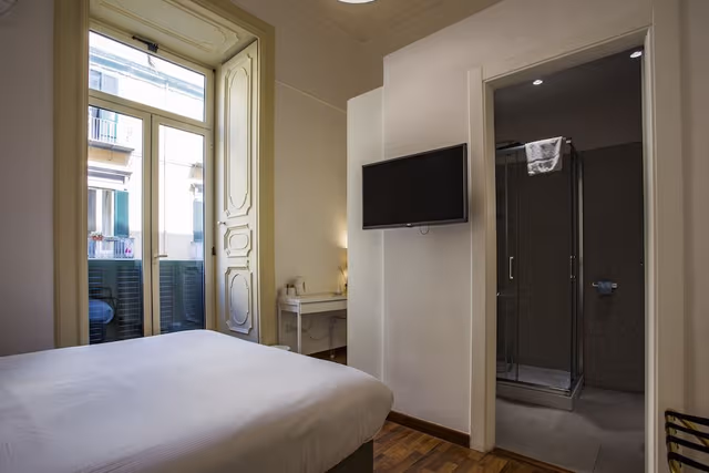 Deluxe Room, Balcony