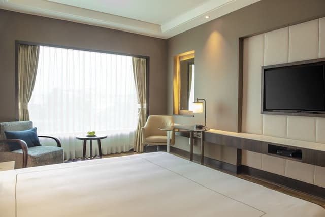 Superior Room, 1 King Bed