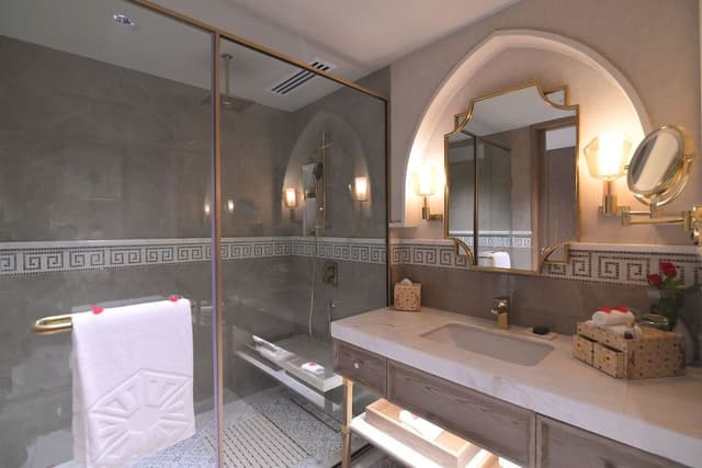 Luxury Room, 1 King Bed