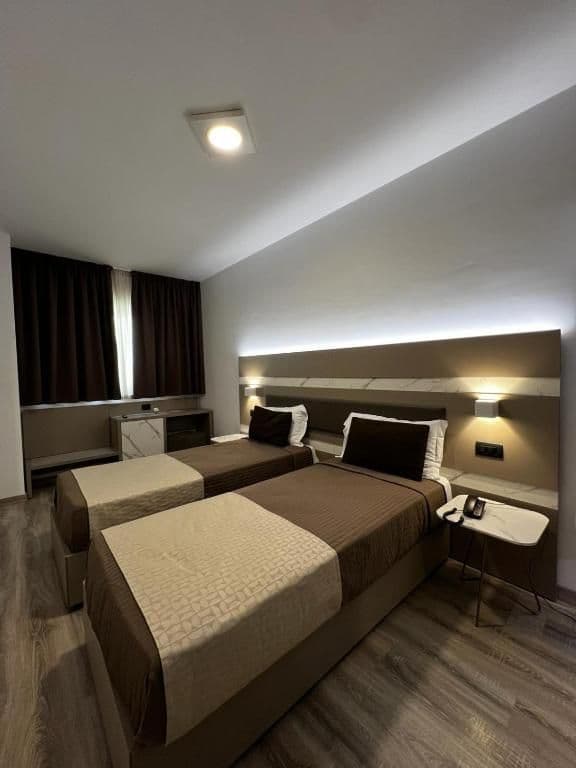 Camera doppia letti separati standard max occupancy 2 pax