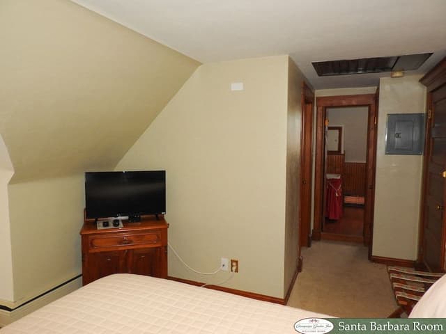 Santa Barbara Room (3rd Floor)