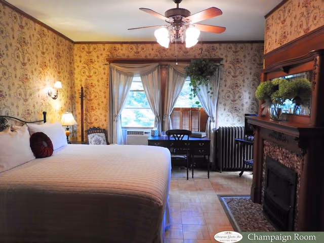 Champaign Room (2nd Floor)