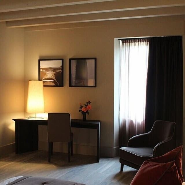 Deluxe Room (Deluxe)