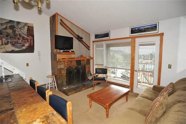 Unit 211, 2 Bedrooms + Loft