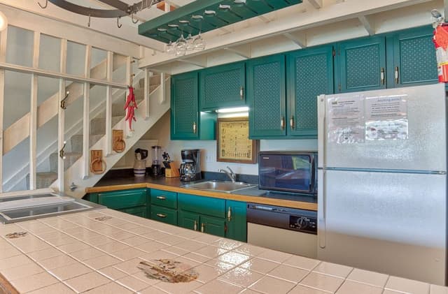 Unit 212, 2 Bedrooms + Loft