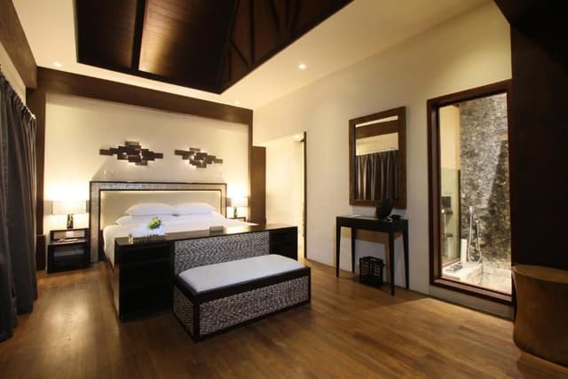 Beach Front Villa with Free Roundtrip Lio Airport Transfers