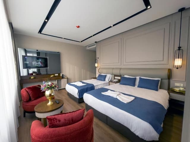 Deluxe Triple Room