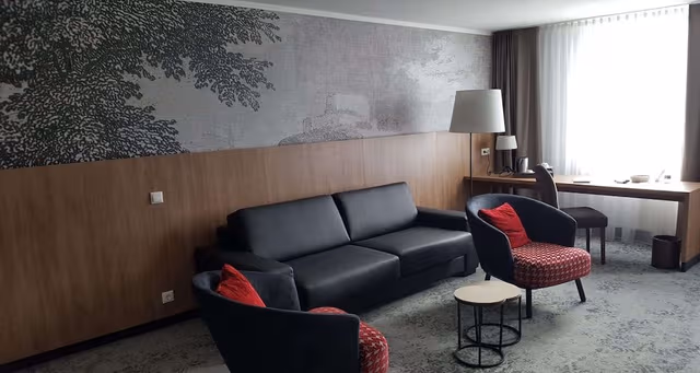 Suite, 1 Double Bed, Bathtub (Separate Living Room)