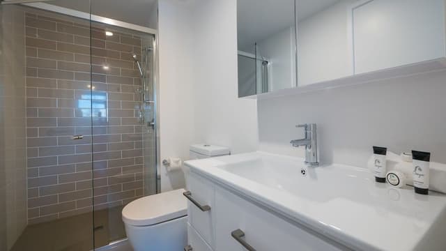 One Bedroom Balcony Apartment