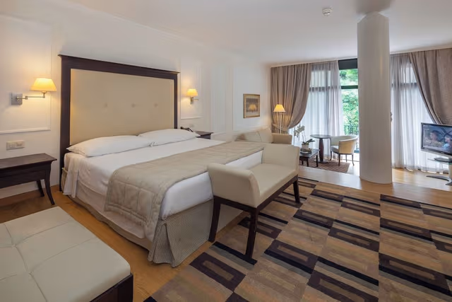 Double Room