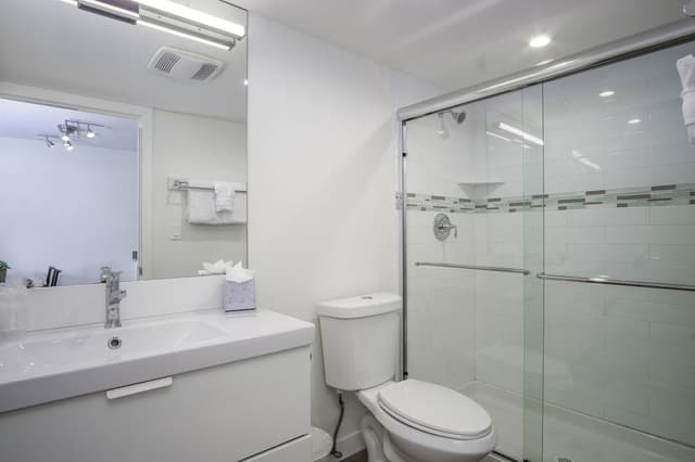 Suite, 1 Bedroom, Balcony, Bay View (King)