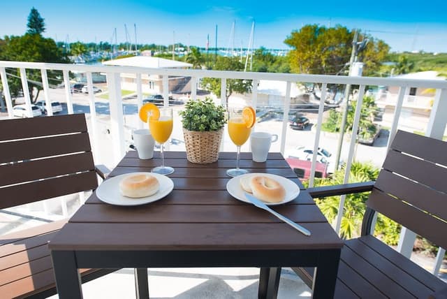 Suite, 1 Bedroom, Balcony, Bay View (King)