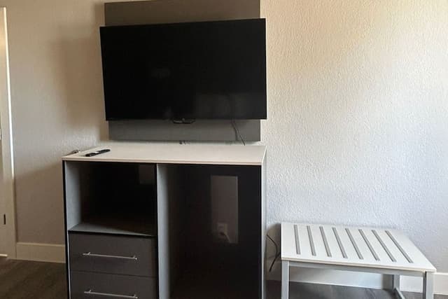 Deluxe Room, 1 King Bed, Non Smoking