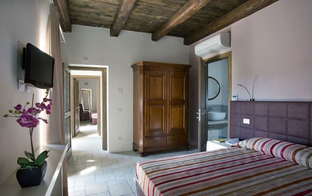 Superior Double or Twin Room, Lake View