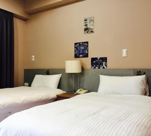 Deluxe Twin Room