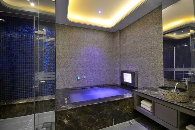 Design Double Room 18:00