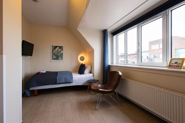 Standard Single Room