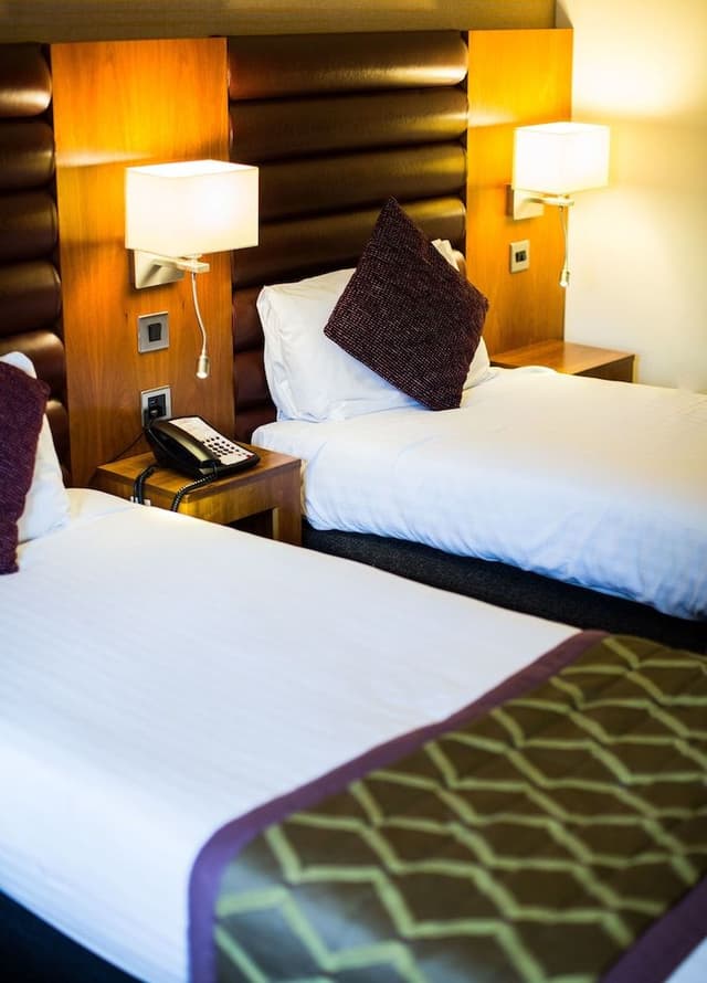 Standard Twin Room